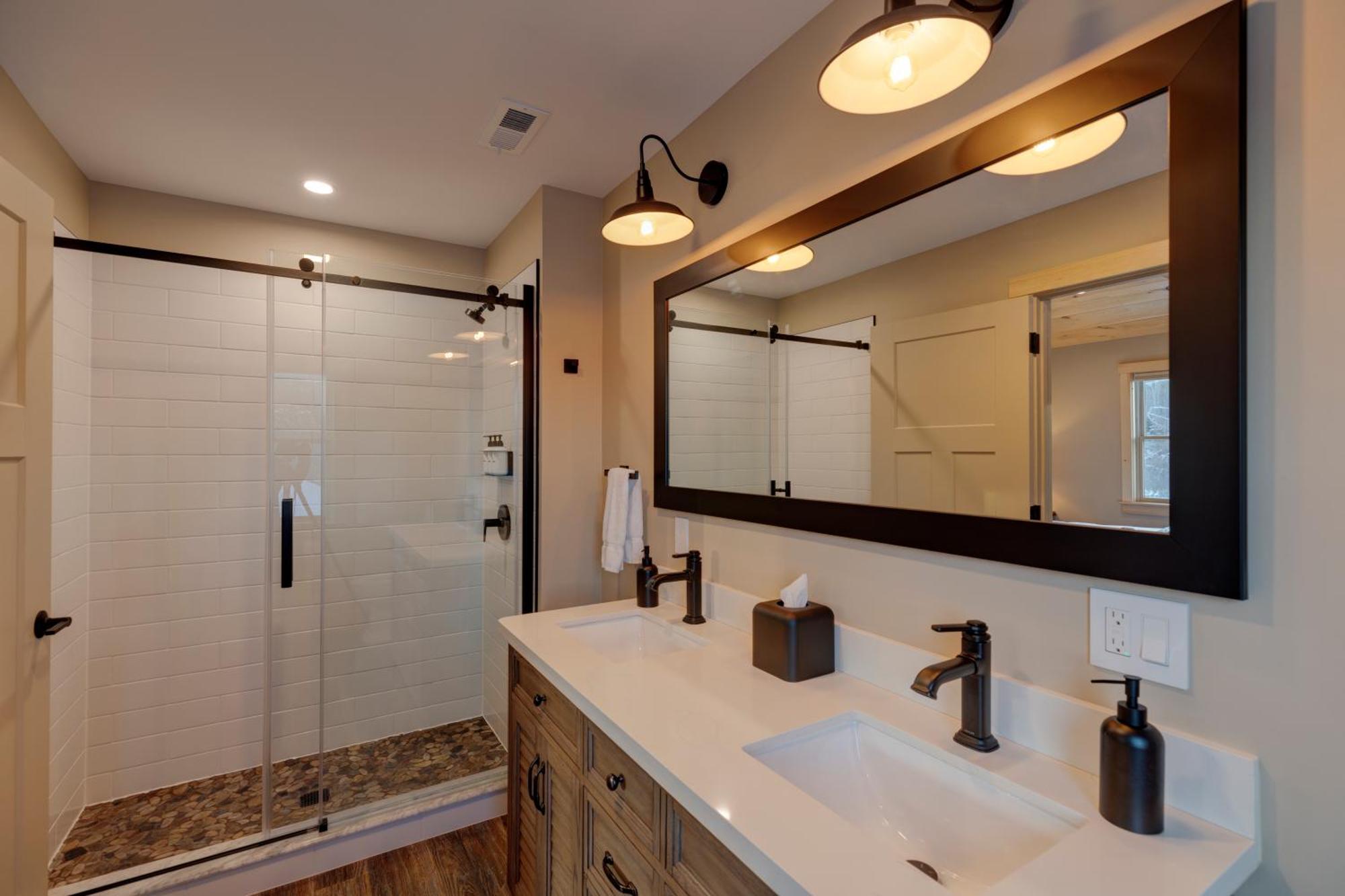 The Lodge By Sunapee Stays Room photo